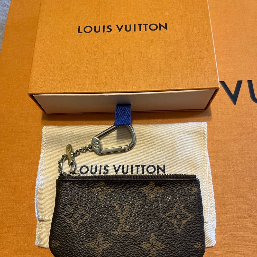 Louis Vuitton Key pouch